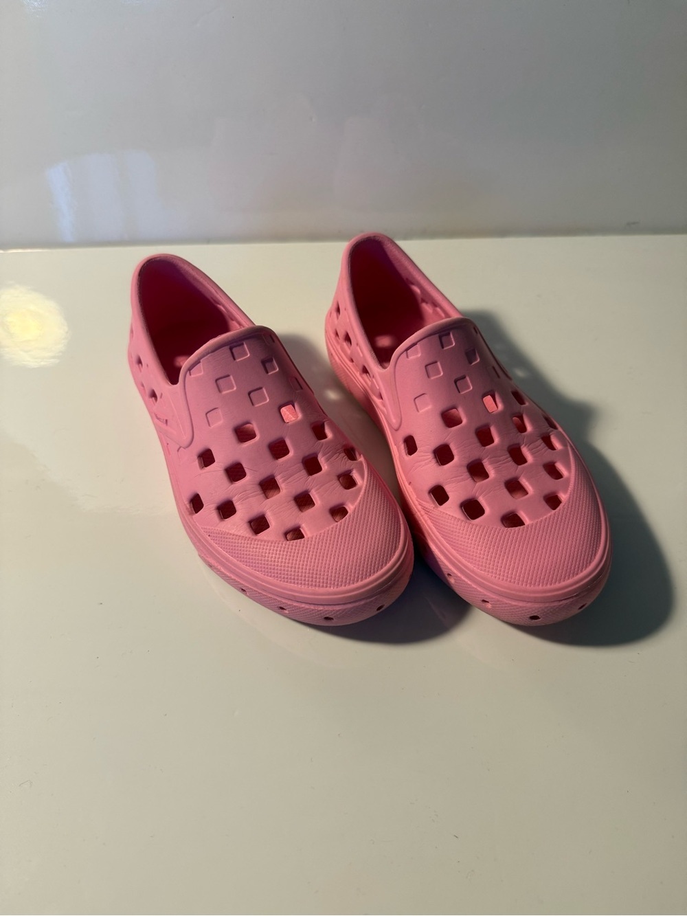 Vans Trek Slip-on water shoes Big Kid's Girls size 3 color pink
